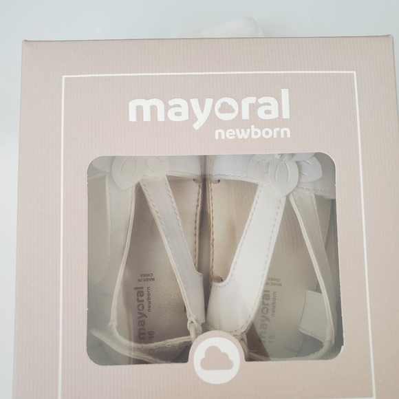 Baby sandals - Picture 3 of 5